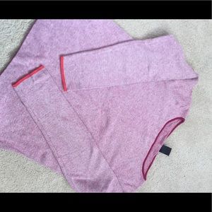 Red medium gap sweater